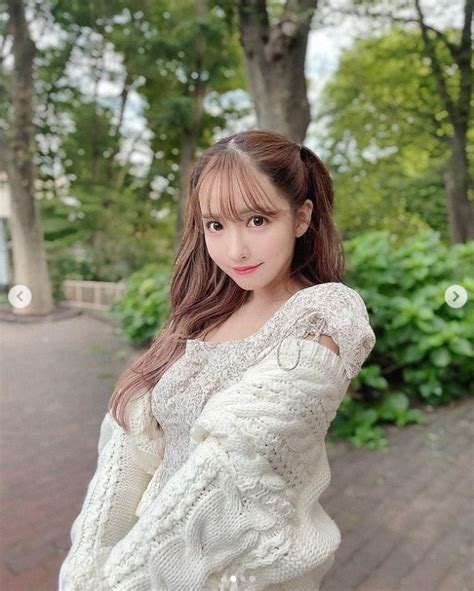 Mikami Yua (三上悠亜) .